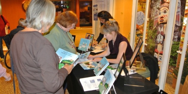 Book Signing1